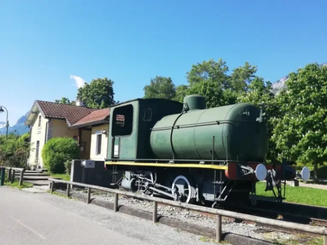 Photo of Brédannaz : locomotive à vapeur
